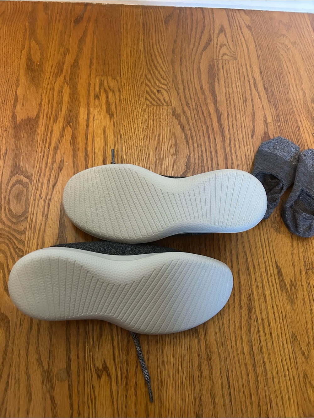 allbirds Womens Dark Charcoal Wool Sneakers - Picture 3 of 5